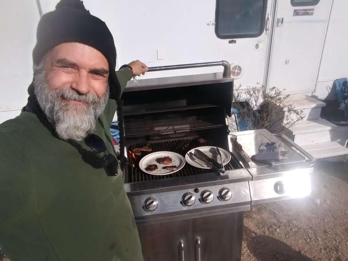 Camping At Desert Gardens Oasis In Lobo, Tx Van Horn Zewnętrze zdjęcie